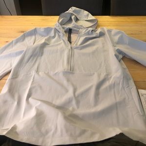 Lululemon Men’s Fuel the Track 1/2 Zip shirt